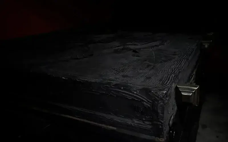 descent into darkness escape room panama